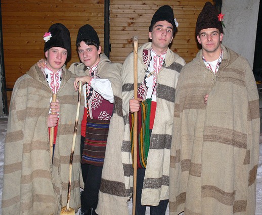 24 12 Budni vecher koledari