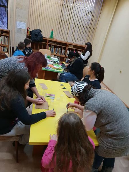 17 12 18 biblioteka 10 009