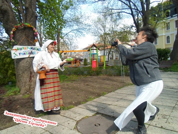 Proleten praznik Cveti Pletivo 5